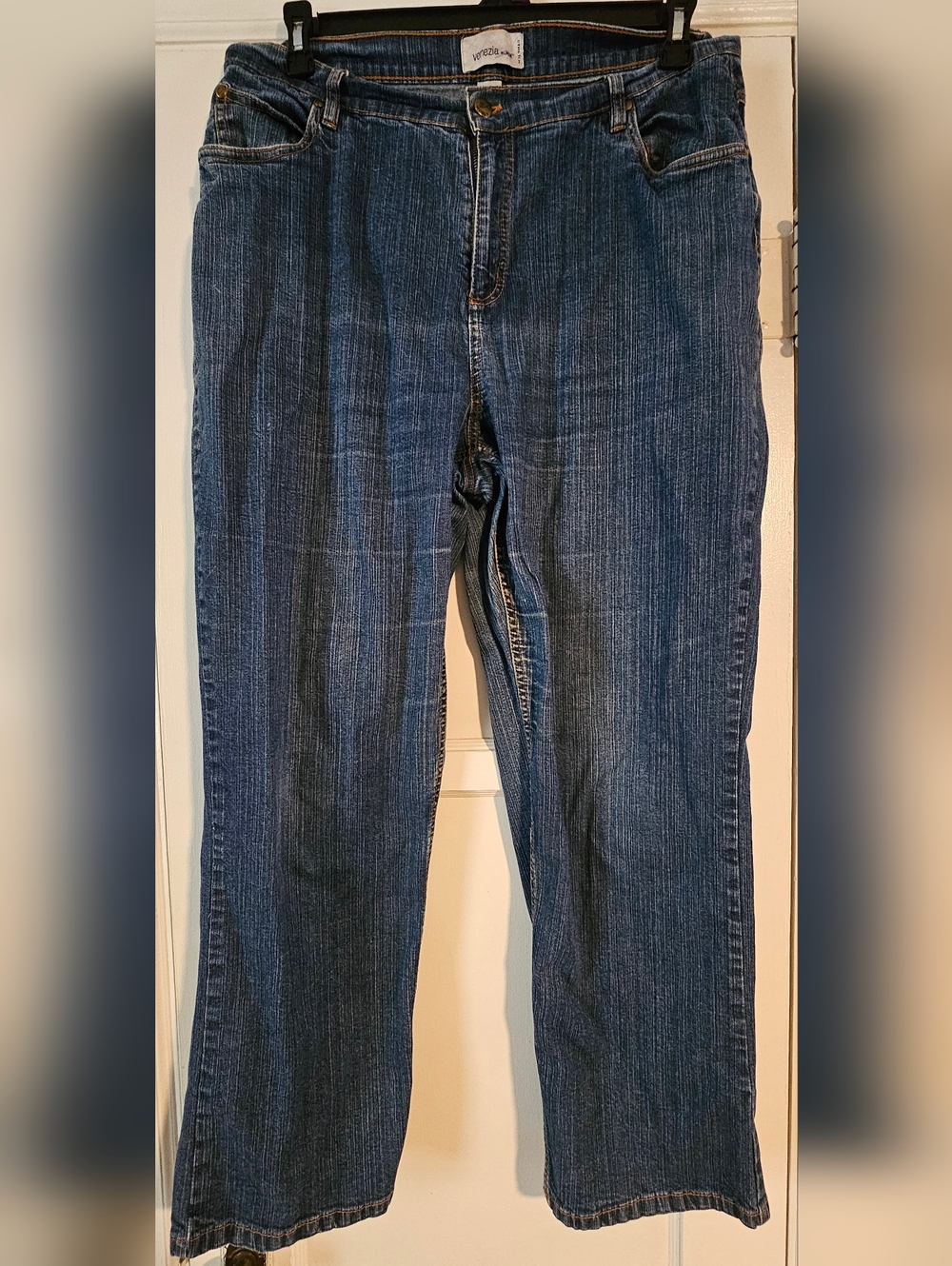 Venezia Dark Straight-Leg Jeans